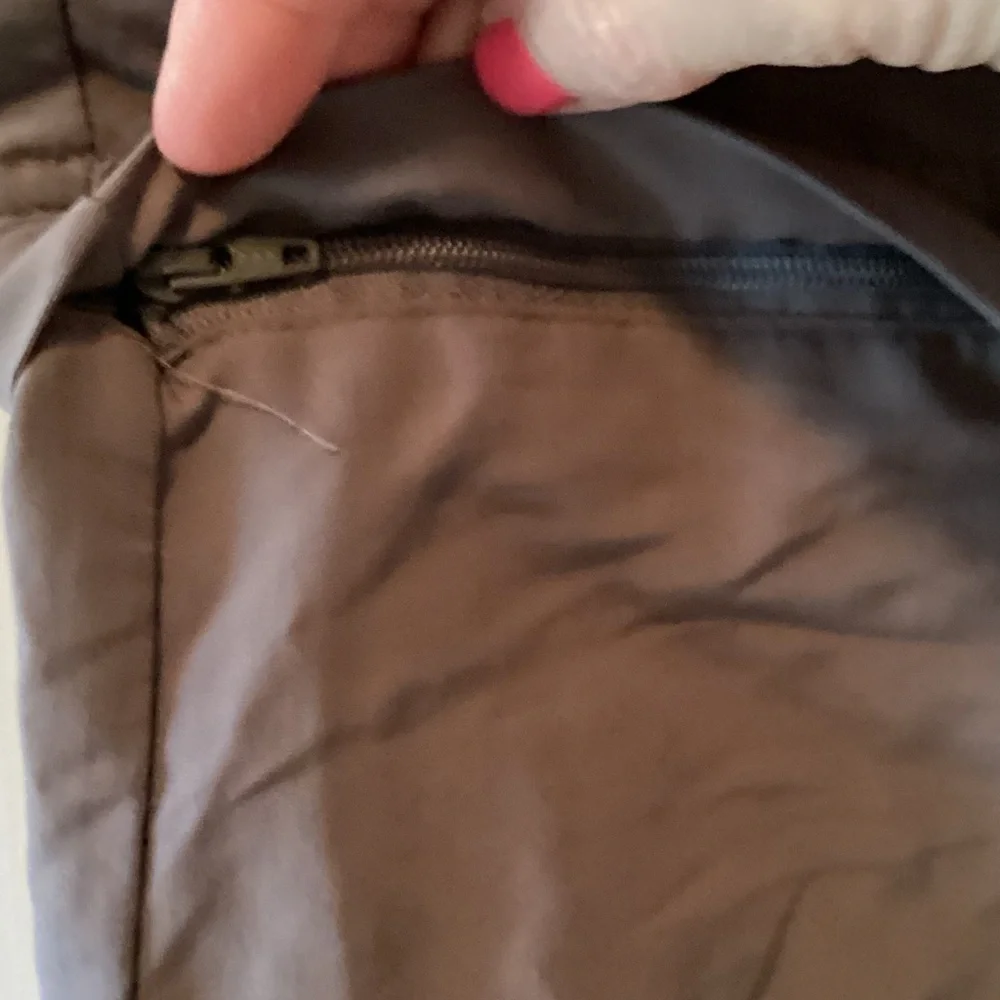 Cabela's Men's Tan Zip-Off Cargo Pants Size 34/32